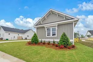 621 Chamomile Ct, Niceville, FL 32578 - Photo 5