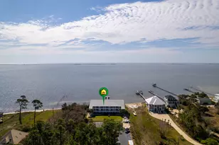 5539 Soundside Dr, Gulf Breeze, FL 32563 - Photo 23