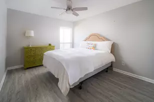 5539 Soundside Dr, Gulf Breeze, FL 32563 - Photo 15