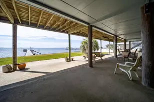 5539 Soundside Dr, Gulf Breeze, FL 32563 - Photo 25