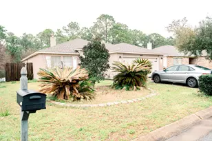 6467 Heronwalk Dr, Gulf Breeze, FL 32563 - Photo 1