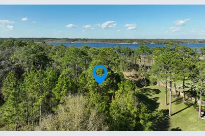 7962 Sleepy Bay Boulevard, Navarre, FL 32566 - Photo 9