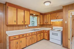 421 Quebec Ave, Defuniak Springs, FL 32433 - Photo 9