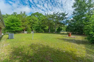 421 Quebec Ave, Defuniak Springs, FL 32433 - Photo 27