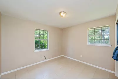 421 Quebec Avenue, Defuniak Springs, FL 32433 - Photo 13