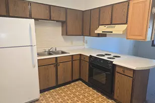 551 US-98, Mary Esther, FL 32569 - Photo 3