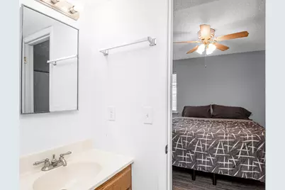 308 SW Miracle Strip Parkway SW #30B, Fort Walton Beach, FL 32548 - Photo 35