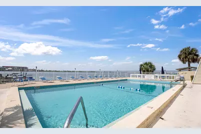 308 SW Miracle Strip Parkway SW #30B, Fort Walton Beach, FL 32548 - Photo 9