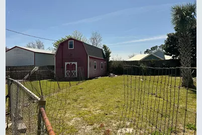 1929 W 24th Street W, Panama City, FL 32405 - Photo 9