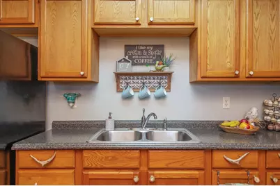 8109 Hwy 189, Baker, FL 32531 - Photo 21