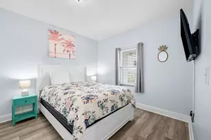 9860 S Thomas Dr S, Panama City Beach, FL 32408 - Photo 21