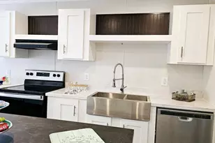 325 Bass Haven Dr, Defuniak Springs, FL 32433 - Photo 1