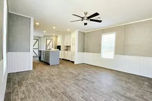 319 Bass Haven Dr, Defuniak Springs, FL 32433 - Photo 5