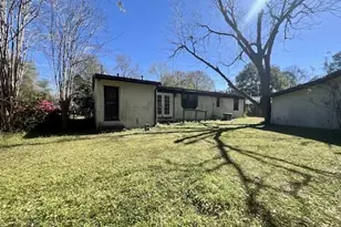 215 Seminole Trail, Crestview, FL 32536 - Photo 13