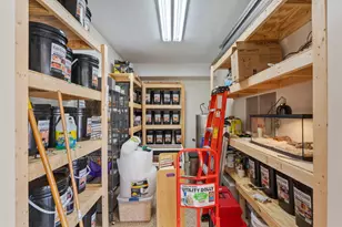 1124 Willowood Cir, Gulf Breeze, FL 32563 - Photo 45