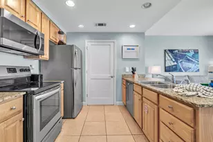 17739 Front Beach Rd, Panama City Beach, FL 32413 - Photo 11