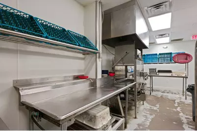 1296 N Ferdon Boulevard N, Crestview, FL 32536 - Photo 33