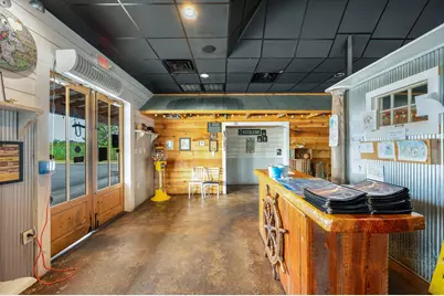 1296 N Ferdon Boulevard N, Crestview, FL 32536 - Photo 9