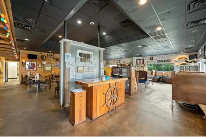 1296 N Ferdon Boulevard N, Crestview, FL 32536 - Photo 5