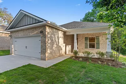 433 Bullock Boulevard, Niceville, FL 32578 - Photo 3