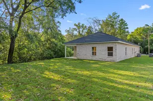 433 Bullock Blvd, Niceville, FL 32578 - Photo 45