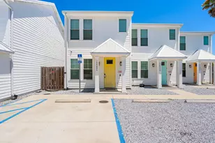 10609 Parkhill Cir, Panama City Beach, FL 32407 - Photo 9