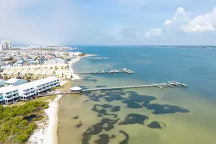 8522 Gulf Blvd, Navarre, FL 32566 - Photo 47