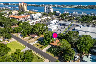 218 SW Coral Drive SW, Fort Walton Beach, FL 32548 - Photo 11