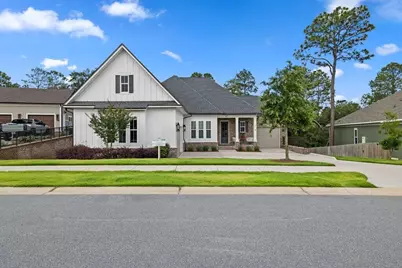 135 Caraway Drive, Niceville, FL 32578 - Photo 1