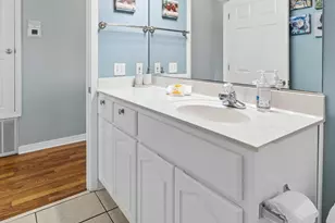 1406 Homeport Dr, Navarre, FL 32566 - Photo 51