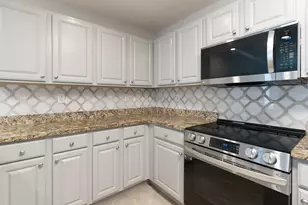 113 SE Brooks Street SE, Fort Walton Beach, FL 32548 - Photo 11