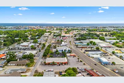 11 SE Eglin Parkway SE, Fort Walton Beach, FL 32548 - Photo 9