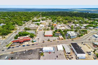 11 SE Eglin Parkway SE, Fort Walton Beach, FL 32548 - Photo 11