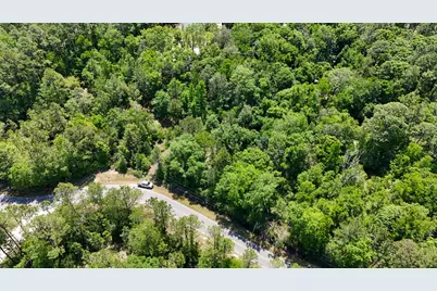 420 Shadow Lane, Freeport, FL 32439 - Photo 3