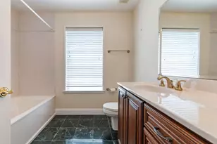 421 Emerald Pointe Dr, Mary Esther, FL 32569 - Photo 27