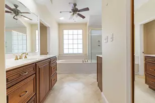 421 Emerald Pointe Dr, Mary Esther, FL 32569 - Photo 21