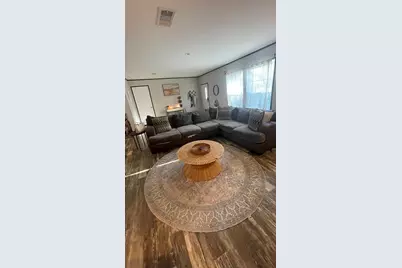 187 E Violet Lane E, Defuniak Springs, FL 32433 - Photo 1