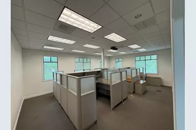 5210 S Ferdon Boulevard S #UNIT B, Crestview, FL 32536 - Photo 5