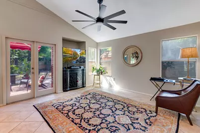 204 Parkwood Circle, Niceville, FL 32578 - Photo 7