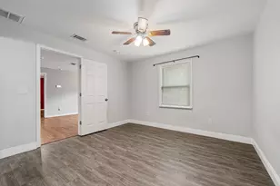 404 W 1st Ave W, Crestview, FL 32536 - Photo 17