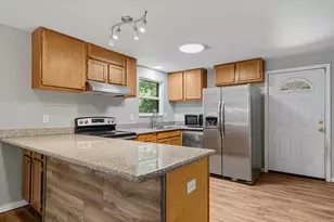 404 W 1st Ave W, Crestview, FL 32536 - Photo 5