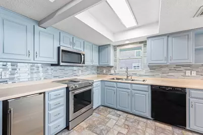 2062 Blue View Court, Navarre, FL 32566 - Photo 31