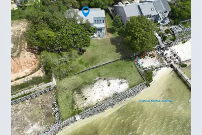 2062 Blue View Court, Navarre, FL 32566 - Photo 3