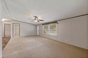 1521 Trotter Way, Baker, FL 32531 - Photo 9