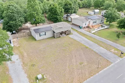 1521 Trotter Way, Baker, FL 32531 - Photo 37