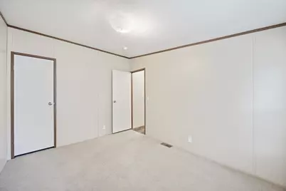 1521 Trotter Way, Baker, FL 32531 - Photo 27