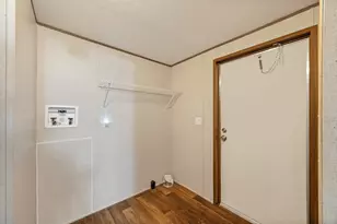 1521 Trotter Way, Baker, FL 32531 - Photo 17