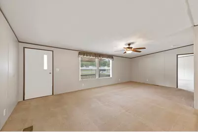 1521 Trotter Way, Baker, FL 32531 - Photo 7