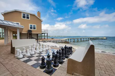 320 Sunny Drive, Mary Esther, FL 32569 - Photo 95