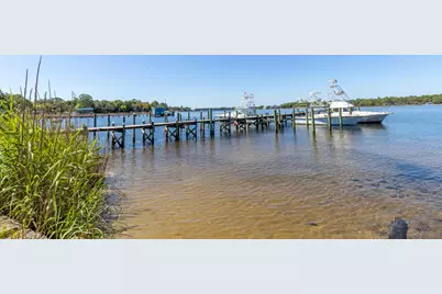 834 Bayshore Drive, Niceville, FL 32578 - Photo 51